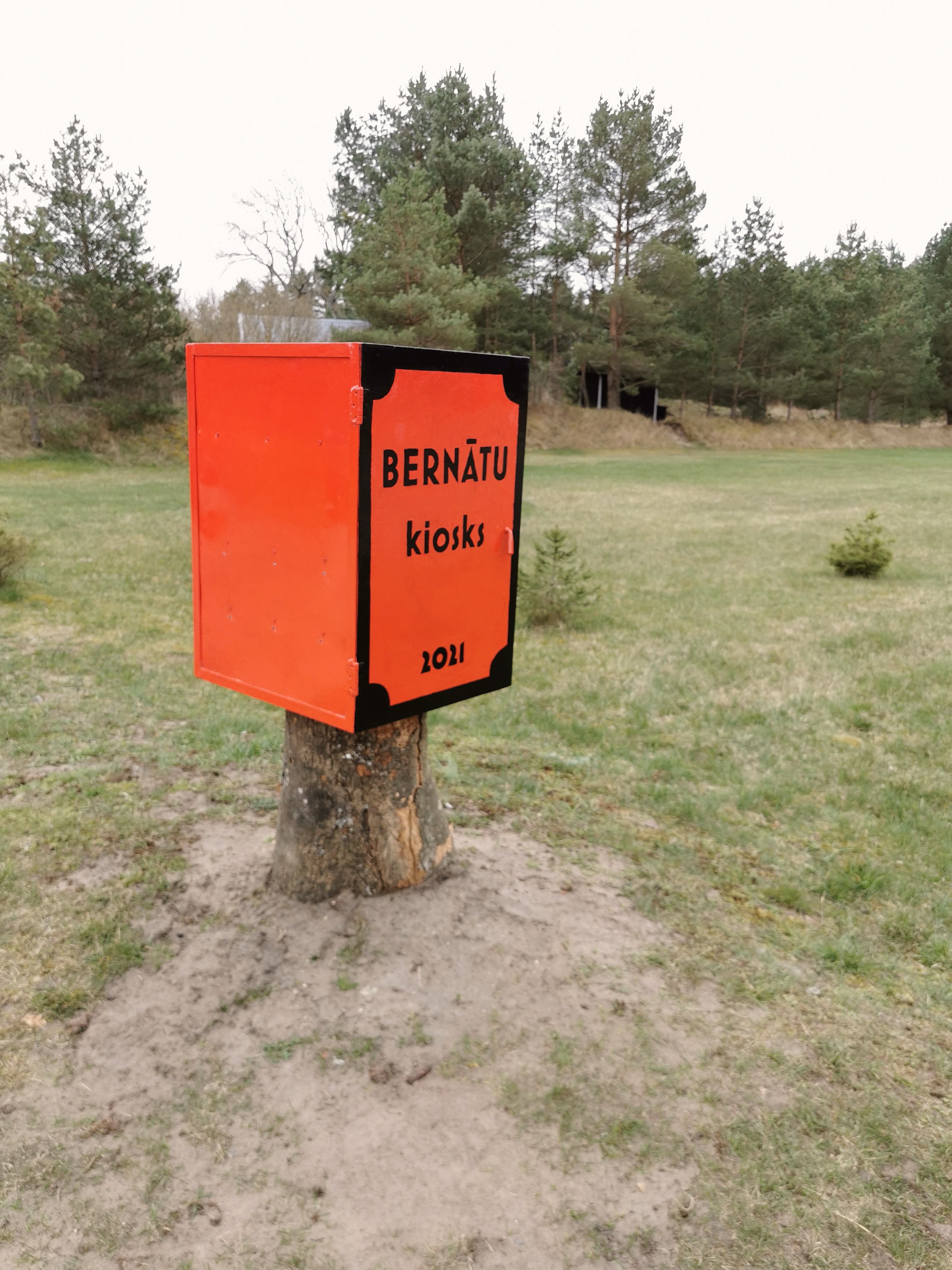 bernātu_kiosks