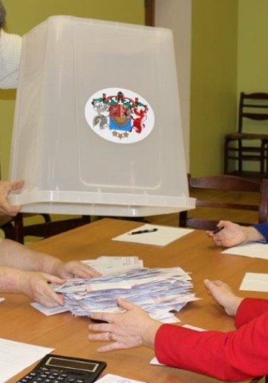 Dienvidkurzemes novada apstiprinātie vēlēšanu iecirkņu komisijas locekļi 2021.gada pašvaldību vēlēšanās