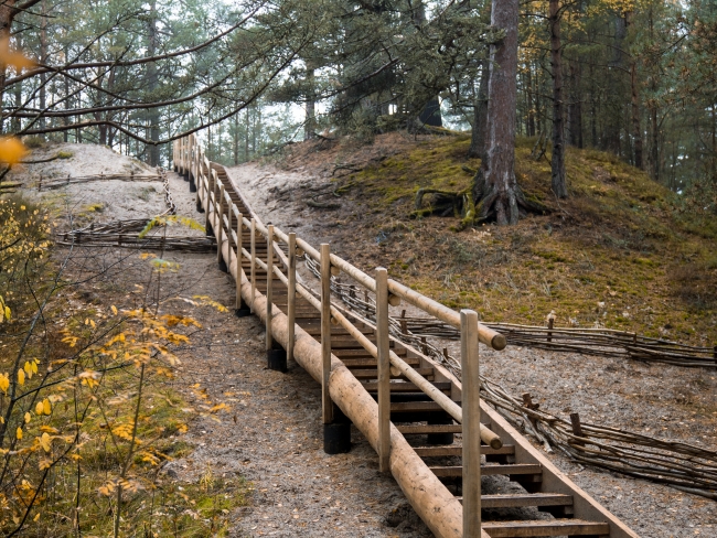 Bernātu dabas parka pastaigu takas