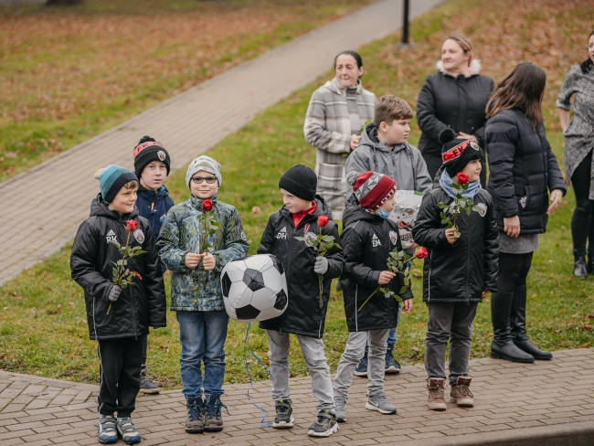 Nīcas un Otaņķu pagastu darbīgāko ļaužu godināšana