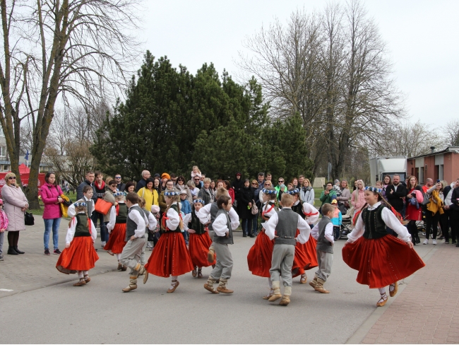 Raibu raibās Lieldienas